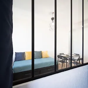 Fully Equipped Parc Longchamp Apartamento